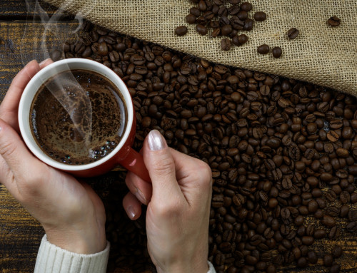 Heißen Kaffee erst abkühlen lassen